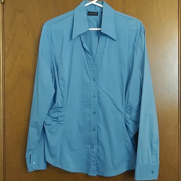 Brand 🆕 Blouse - Picture 2 of 10